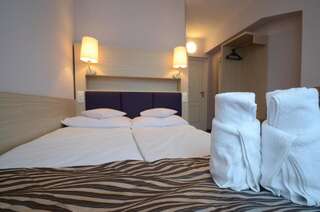 Отель Hotel PZMot Люблин Двухместный номер с 1 кроватью (для 1-2 взрослых)-4